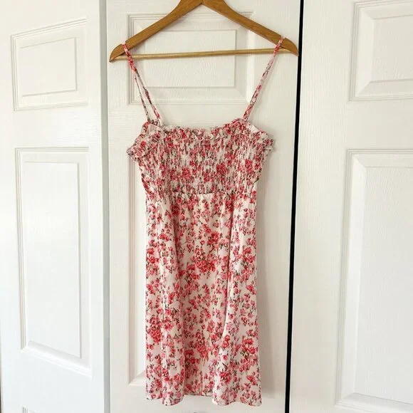 NWOT Hello Molly Get Right To It Dress Coral Floral Dainty Mini Size Medium - Picture 8 of 10